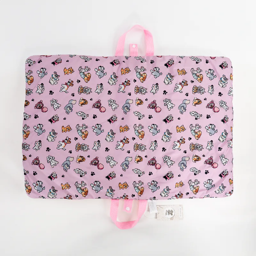 Disney Cats & Dogs Picnic Mat
