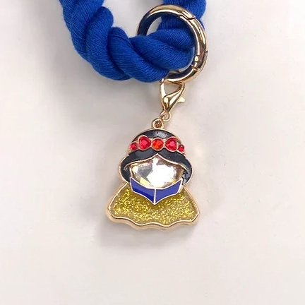Snow White Premium Disney Metal Charm